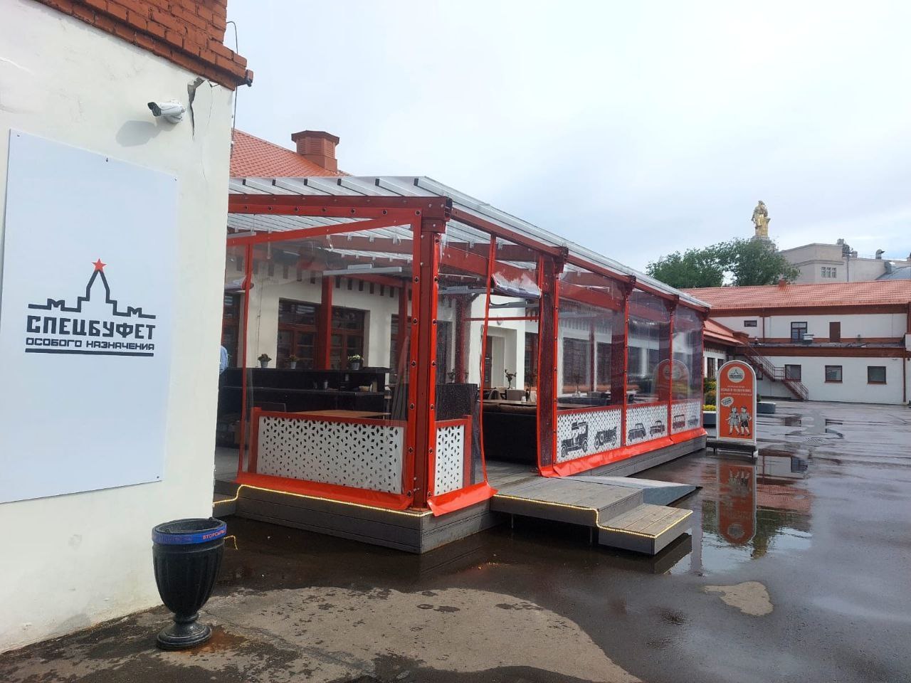 ПВХ шторы для летней террасы кафе в Зеленограде